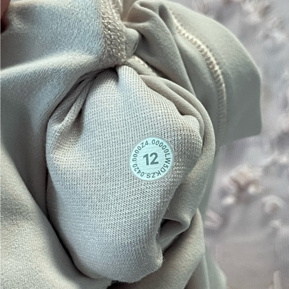 Lululemon Align Pant II 25” Feather Pink Size 12 - Picture 5 of 5